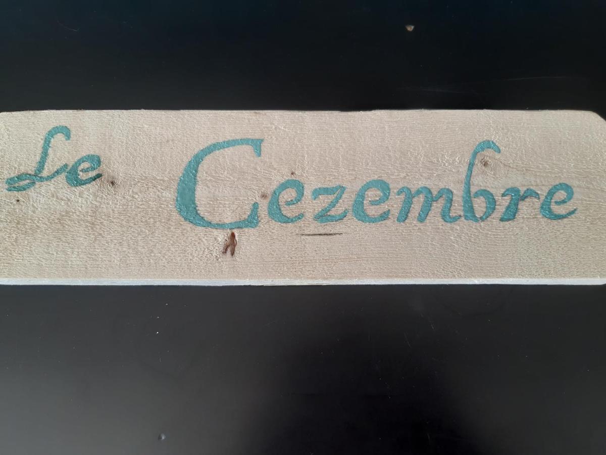 Le Cezembre Gite La Taniere Moidrey Exterior foto